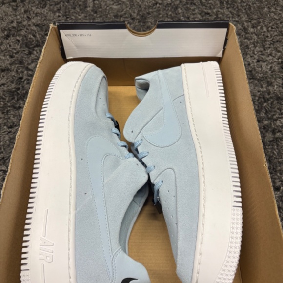 Nike Womens Air Force 1 Sage Low Sneakers Shoes Blue AR5339-402 Suede Women's 12 - Picture 6 of 6